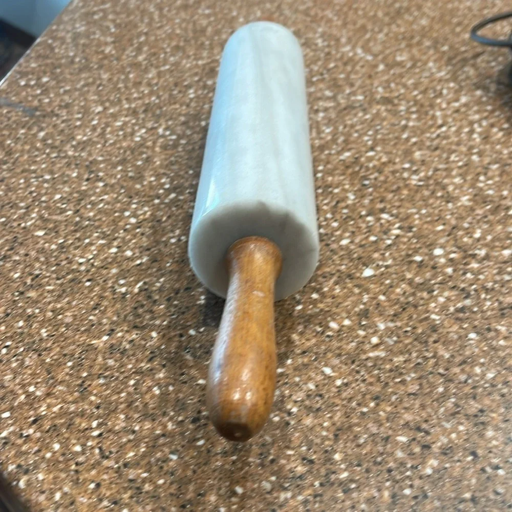 Marble rolling pants with bass